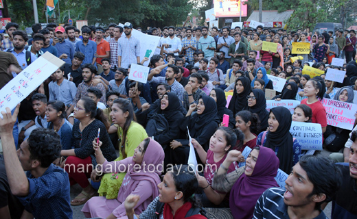 nsiu protest1